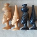 African carved chess set - Ebony and pale hardwood