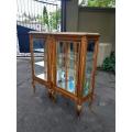 A French Style Pair of Gilded Display Cabinets / Vitrines with Marble Tops