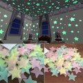 100 pcs Glossy Glitter Luminous Star Wall Stickers for Bedroom