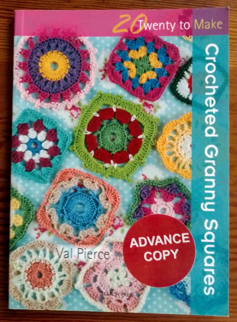 Hello Crochet / Crocheted Granny Squares