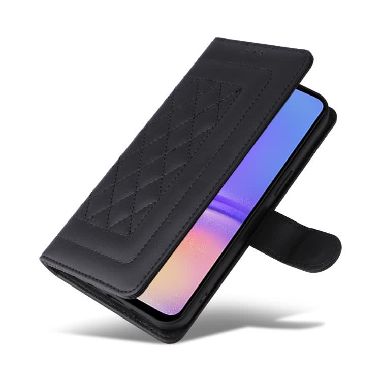 For Samsung Galaxy A05 Diamond Lattice Leather Flip Phone Case(Black)