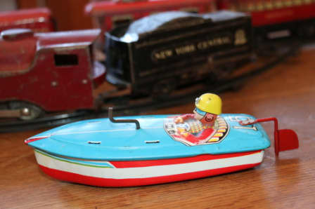 Collectable Cars - Beautiful Vintage Friction Powered Tin Plate Racing