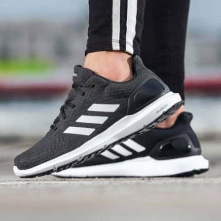 Sneakers - Original Men's adidas Cosmic 2 Running Anthracite B44880 Size UK 8.5 (SA 8.5) was for R501.00 on 12 Aug at 21:46 by simindia in Johannesburg (ID:479435337)