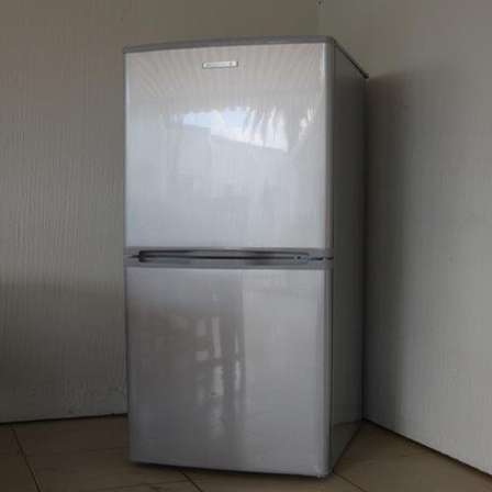 Fridges Freezers A Stunning Metallic 224lt Kelvinator Fridge Freezer Excellent Condition Huge Bargain Was Sold For R1 999 00 On 10 Oct At 18 07 By Lifespace Homeware In Johannesburg Id 116652564