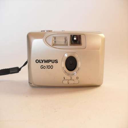 35mm Point Shoot Olympus Go 100 Silver 135 Mm Camera Was Sold For R250 00 On 2 May At 14 21 By Tanaso In Bulgaria Id