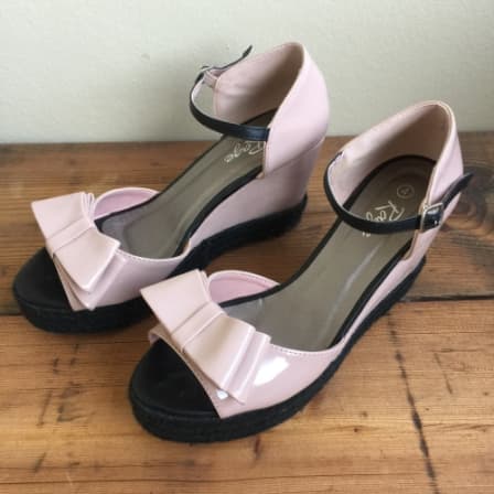 dusty pink heels at rage