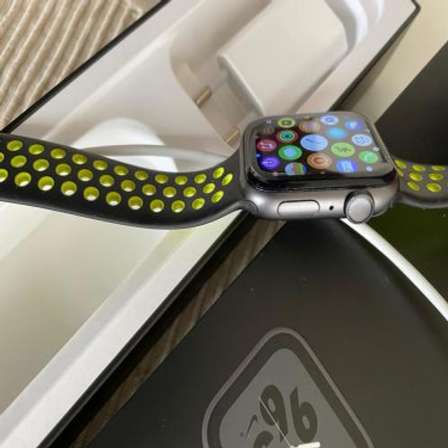 currys apple watch 4