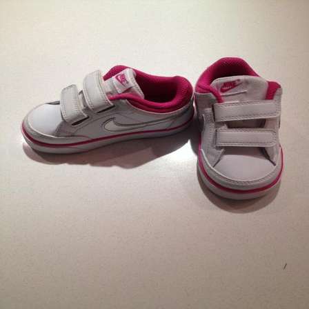 nike takkies for girls
