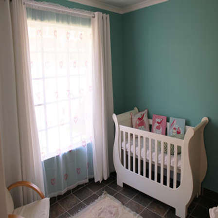 treehouse sleigh cot
