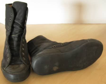 flat sole combat boots