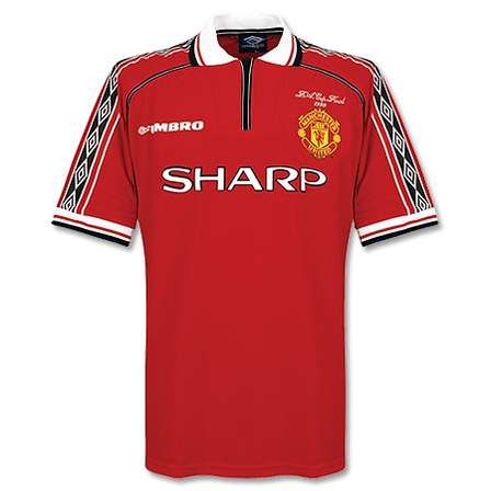 Clothing Accessories Manchester United Home 98 00 Retro Jersey The Treble Winning Jersey Wow Priced To Go Was Sold For R450 00 On 22 Aug At 18 33 By Wish Factory In Vryheid Id 110332698