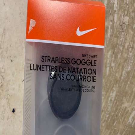 strapless swimming goggles