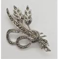 Vintage Costume Jewelry Brooch - as per photo