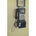 Vintage - Telephone Original wall mounted coin operated automatic electric 3 slot payphone - USA