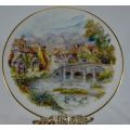 INTERNATIONAL COLLECTORS WALL PLATE - from SUEZYT