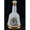 WADE BELL`S WHISKY DECANTER QUEEN`S 60TH - from SUEZYT