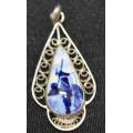 SILVER FILIGREE PENDANT WITH DELFT PORCELAIN CENTER - from SUEZYT
