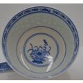 CHINESE TRANSLUCENT RICE EYES SOUP DISHES WITH SPOONS - from SUEZYT