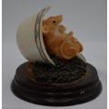 MOUSE IN A CUP FIGURINE - from SUEZYT