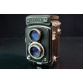 Yashica A 120 Film TLR Camera with Yashikor 80mm F3.5 lens  **Great Condition **