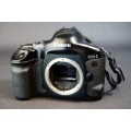 Canon EOS 1V Pro Level 35mm SLR Film Camera Body  **Great Condition**