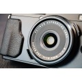 Fujifilm X70 16.3mp Digital Compact Camera with Fuji 18.5mm F2.8 Lens **Good Condition**