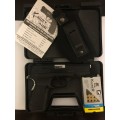 Kuzey A100 9mm blank/pepper pistol, carry case, 25 rounds and holster - never been used
