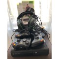 ***Selling as non-functional*** XBOX 360 CONSOLE, 3 X GAMES, 3 X ORIGINAL MS WIRELESS CONTROLLERS