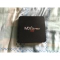 MXQ Pro 4K TV box with remote