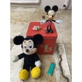vintage snap and pose / style minnie Mouse + vintage mickey Mouse soft doll toy in mouse theme tin