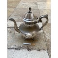 antique silver plate plated claw foot footed teapot tea pot