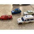 hot wheels 30 car car case with 4 vintage corgi cars