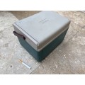 vintage coleman cooler box 5205 USA