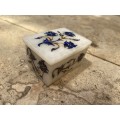 Vintage marble inlay inlaid  trinket box semi precious stone