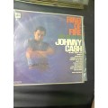 JOHNNY CASH ring of fire THE BEST OF LP/VINYL - SUPER MINT CLEAN CONDITION