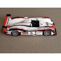 Audi R8 Le Mans winner 2004 Spark 1/18
