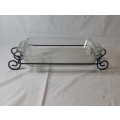 ANCHOR BAKING DISH WITH STAND , FROM OVEN TO TABLE