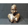 A HAND CARVED  SCULPTURE AFRICAN STATUE