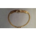 14ct  GOLD AND 10 SMALL  DIAMONDS BRACELET