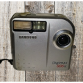 Samsung Digimax 800k Camera - not tested
