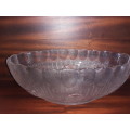 Oval Glass Bowl 30 cm x 18 cm x 10 cm