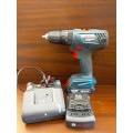 Bosch Professional 18v rechargeable cordless drill includes 2 batteries and charger