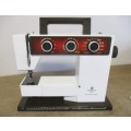 Vintage Husqvarna 5710 Portable Sewing Machine   Electronic Control   Sweden   With Foot Control