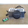 Beautiful Vintage Yashica GS Electro 35 Camera With Color - Yashinon DX  1: 1.7   1 = 45mm Lens 1970