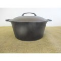 Undoubtedly The Best For Potbrood.....Nice Size Taiwan 41/2 Qt Dutch Oven Cast Iron Flat Bottom Pot