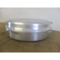 Very Beautiful Large Vintage Old Fashioned Aluminum Hart Oval Roasting Pan