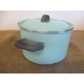 Beautiful Vintage Old Fashioned Enamel Pot In Lovley Turquoise Colour