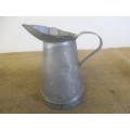 Vintage Metal ZAR 750ml Oil Beaker