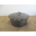 Brilliant Cast Iron Flat Bottom Pot With Sizable Depth