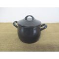 Cute Vintage Old Fashioned 2Lt Black Enamel Pot